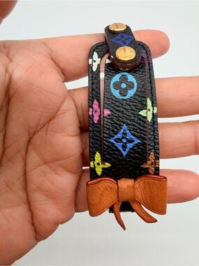 Louis Vuitton Murakami Bracelet Black💝💝💝